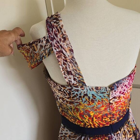 BCBG MaxAzria Inga One-Shoulder Silk Dress in begonia color. NWOT, Size 10. - Picture 11 of 11